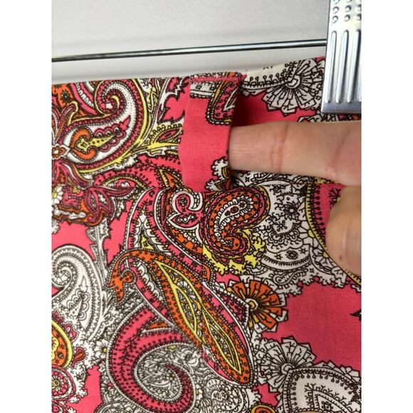 H&M Pink Paisley Shorts Size 8 - Picture 4 of 6
